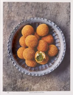 Cocinas Del Mundo*Phaidon The Arabesque Table